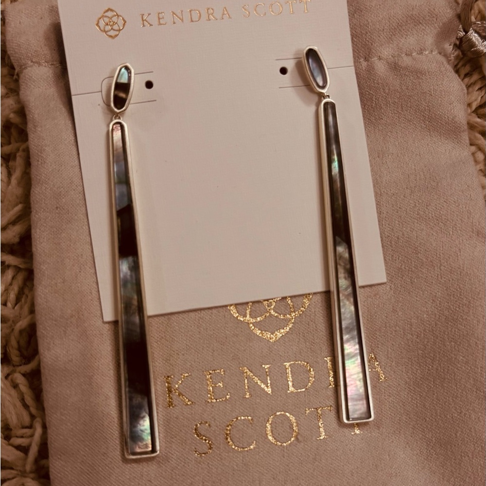 Kendra Scott Iridescent Long Earrings in Silver